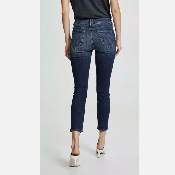 MOTHER The Looker Crop Jeans SZ 26 On the Edge Wash Skinny Classic Casual - Picture 2 of 10